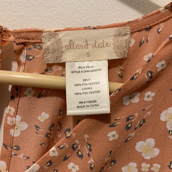 Altar’s State Blush Floral Dress - Picture 2 of 4